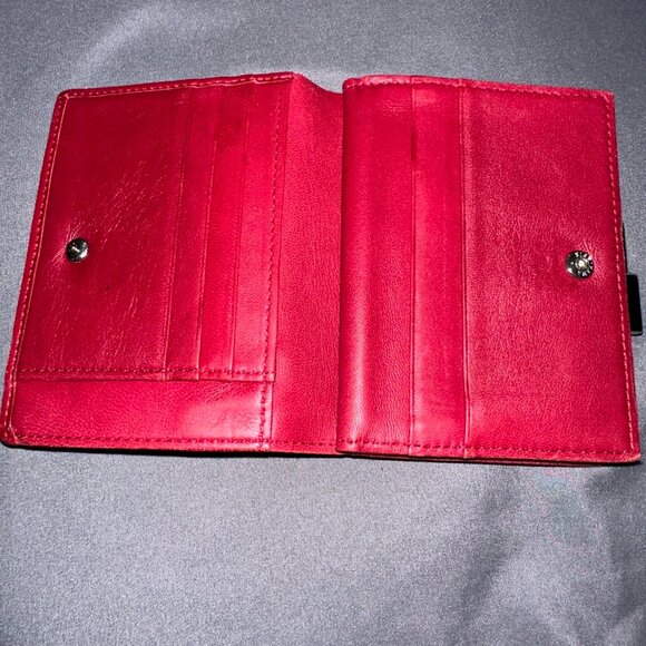 Burberry Red Bifold Wallet No box Comes with COA ATTACHED - Picture 2 of 7